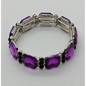 Stretch fuchsia rhinestone bracelet